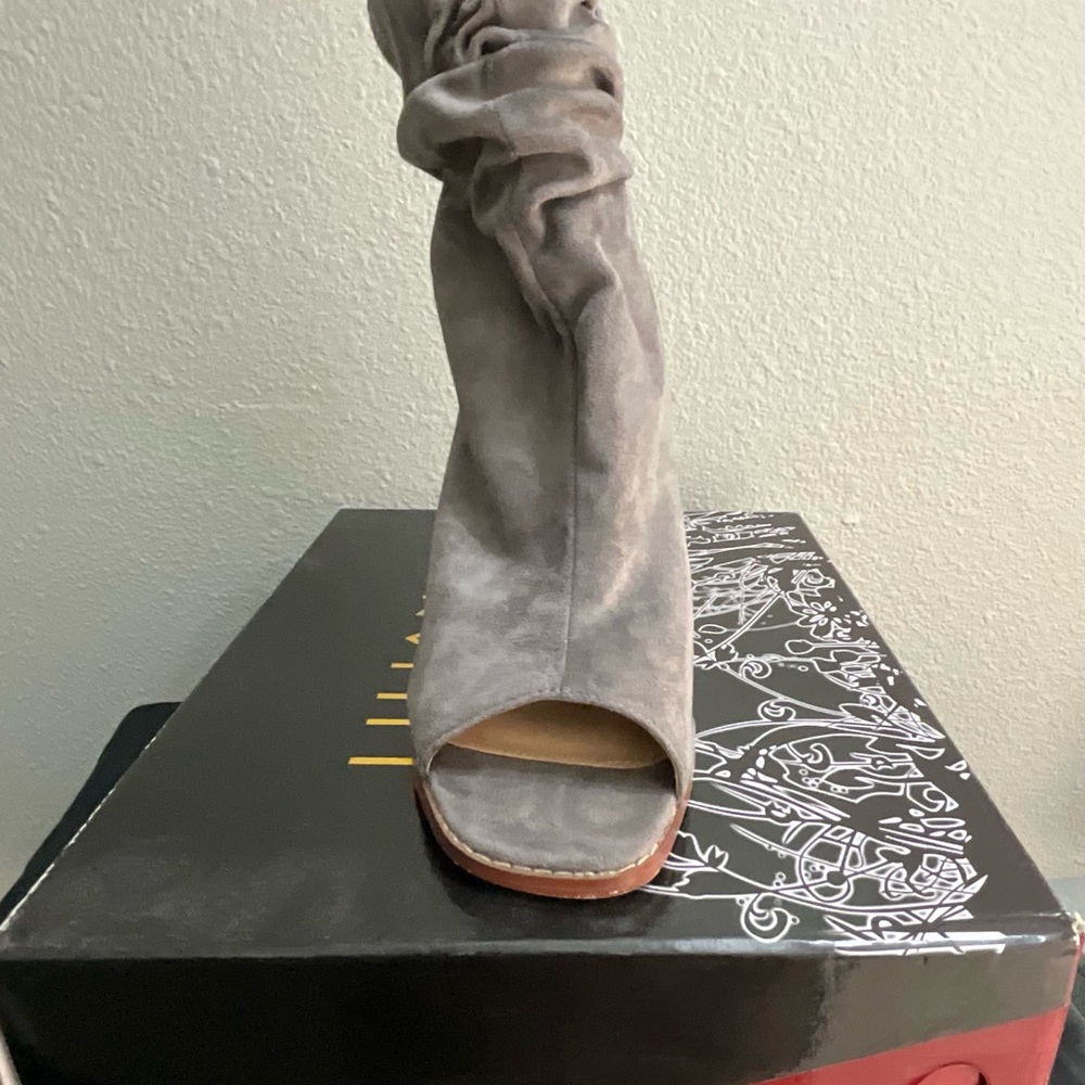 Liliana Gray Suede Heeled Booties